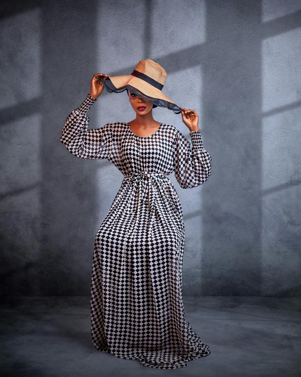 Christian Dior Hats : Elegance, Style, and Authentic Choices